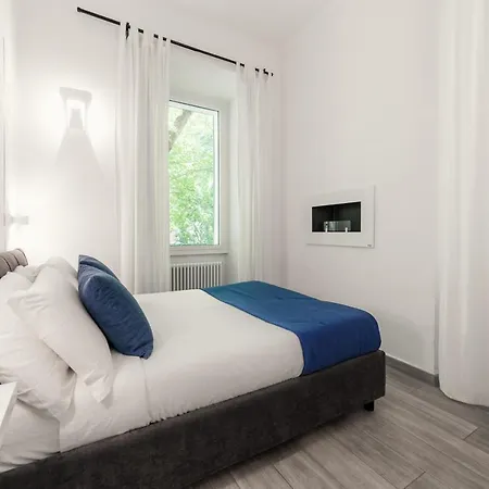 Daire Domus Quiritum Elite, Vatican Luxury