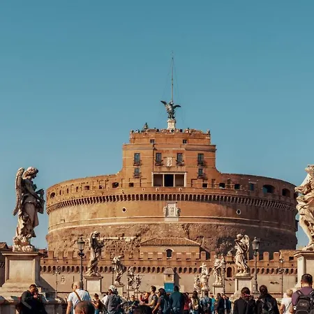 Domus Quiritum Elite, Vatican Luxury *